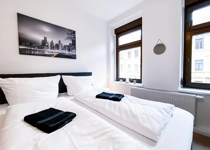 Wohnung Mit Modernem Bad, Kueche, Waschmaschine Und Trockner